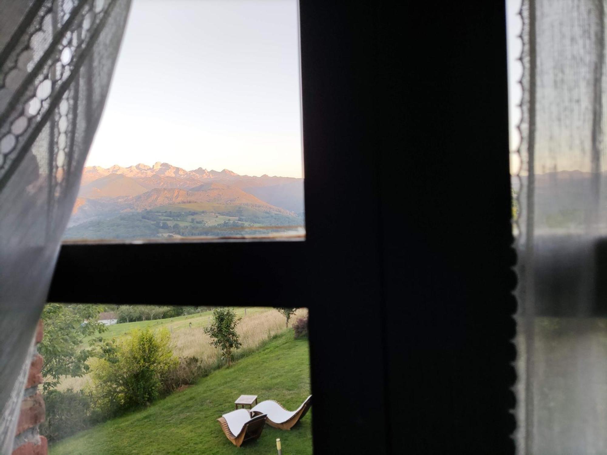 Heredad De La Cueste Llenín Exteriör bild